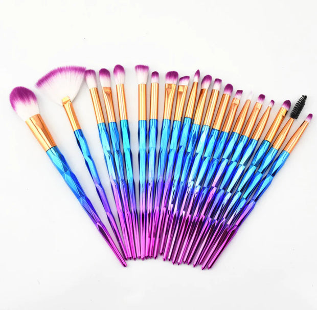 Multicolor Makeup Brushes with Electroplated Finish